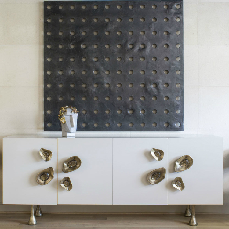Give Your Home Decor a Romantic Vibe With These Feminine Sideboards 7