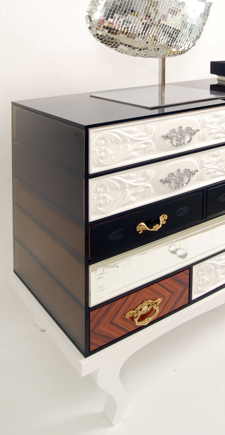 Bring joy to your home decoration with the astonishing Soho Buffet