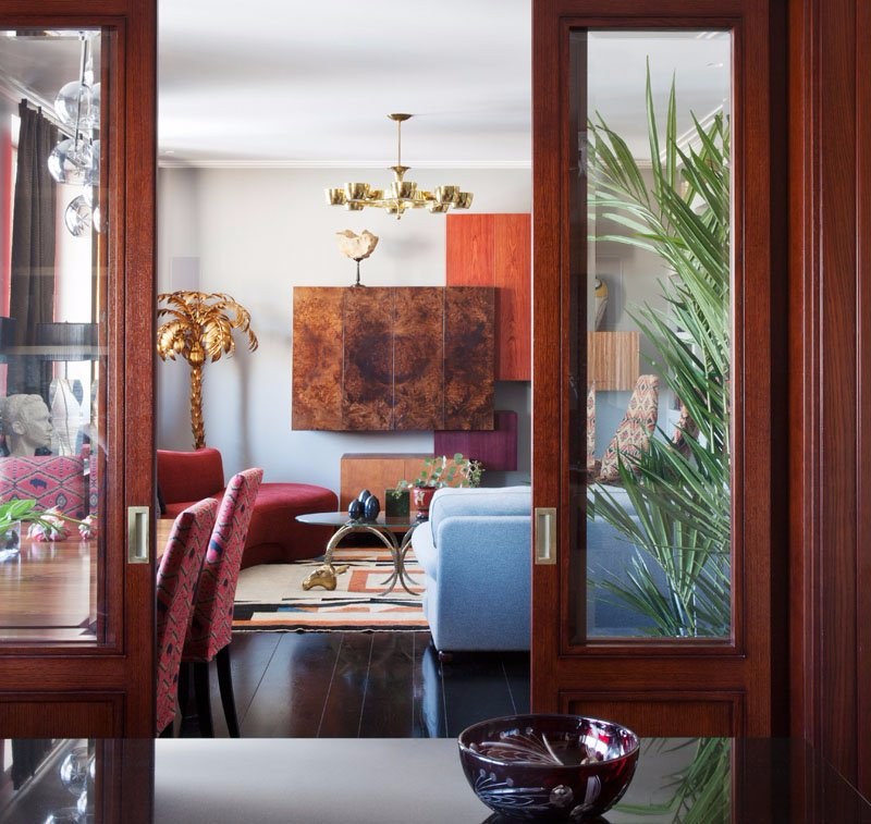 Brilliant Cabinet Ideas By Interior Designer Liza Rachevskaya | www.bocadolobo.com #buffetsandcabinets #cabinets #luxury #luxuryinteriors #luxurybrands #luxurious #famousbrands #famousinteriordesigners #bestinteriordesigners #interiordesign @buffetsandcabinets