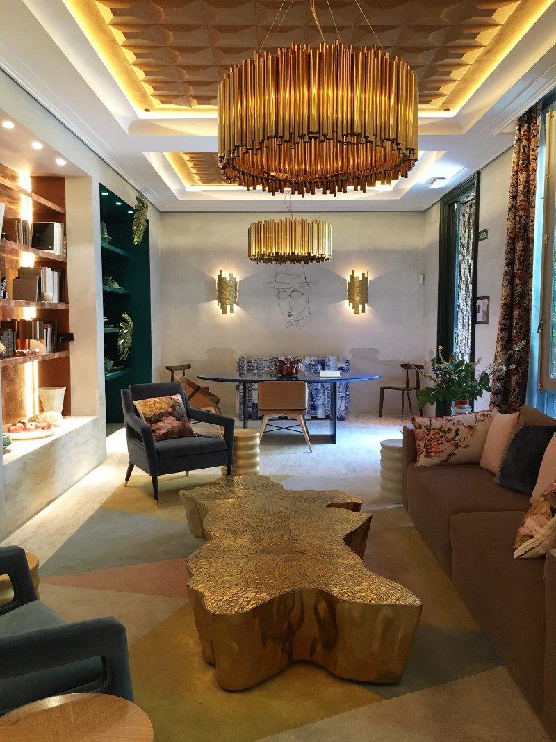 Lusitano Corner A Luxury Interior Design By Pepe Leal | www.bocadolobo.com #buffetsandcabinets #topinteriordesigners #famousinteriordesigners #luxurybrands #luxuryproducts #highendfurniture #portugal #sideboard #heritage @buffetsandcabinets