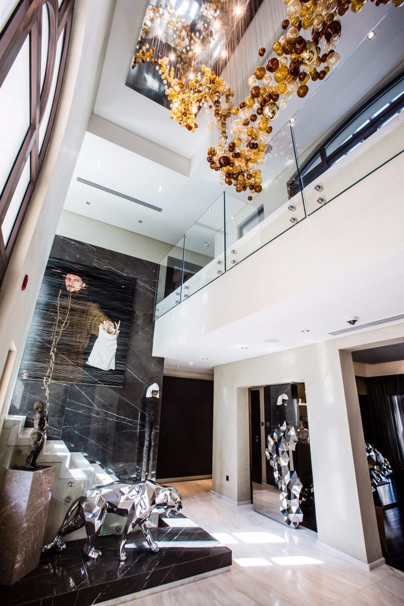 Luxury Interiors By Top Interior Designer NEAT | www.bocadolobo.com #buffetsandcabinets #sideboards #buffets #cabinets #luxury #luxurybrands #luxuryproducts #luxurious #interiordesign #interiordesigners #bestinteriordesigners #famousinteriordesigners @buffetsandcabinets