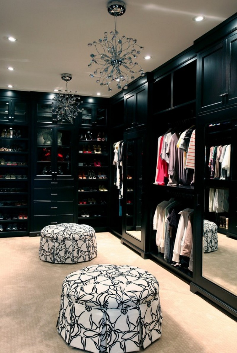 Walk-In Closets