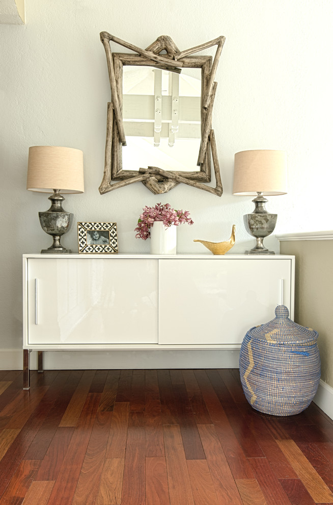 How To Combine Sideboards With Wall Mirrors, How Big Should A Mirror Be Above Buffet