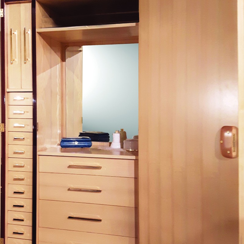 Art Cabinet Ideas For An Iconic And Contemporary Decoration