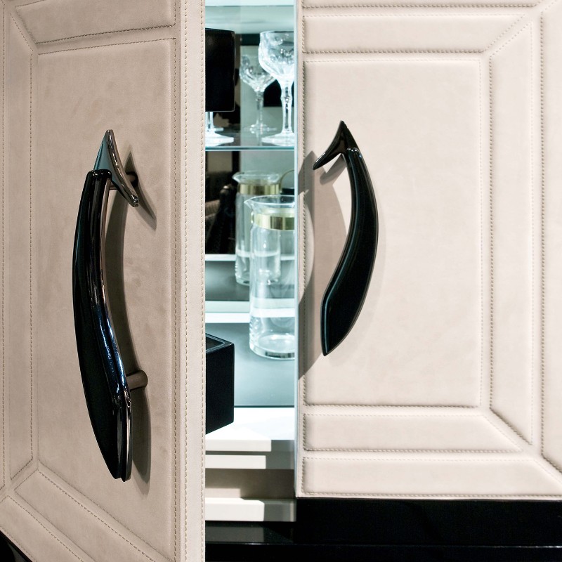 Wine Cabinets: Contemporary Ideas For Your Master Decoration